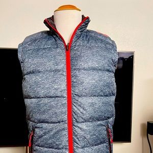 UNDER ARMOUR MENS DOWN VEST